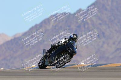 media/Oct-01-2023-SoCal Trackdays (Sun) [[4c570cc352]]/Turn 9 Set 1 (950am)/